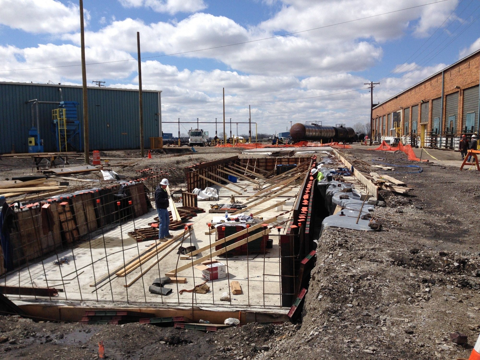 Stamper Concrete can handle foundations.
